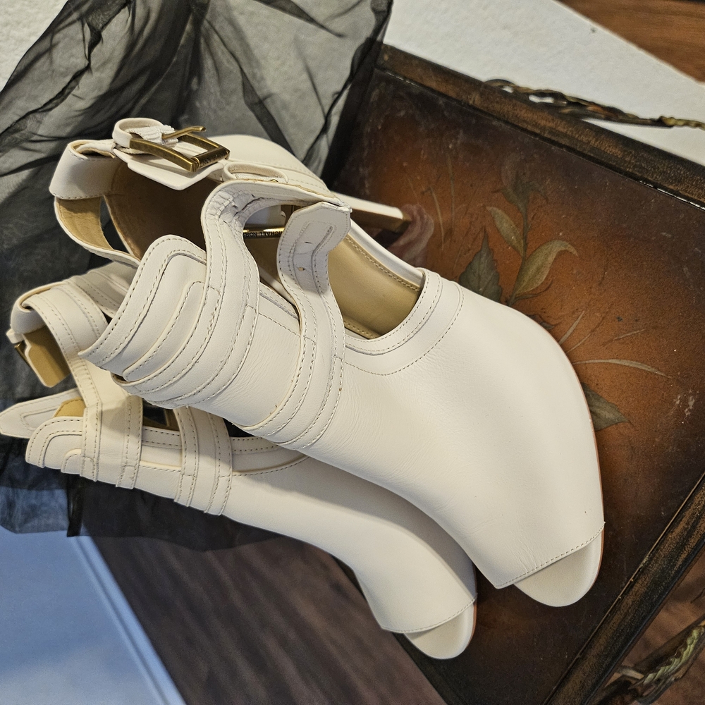 Michael Kors White Peep-Toe Heeled Boots